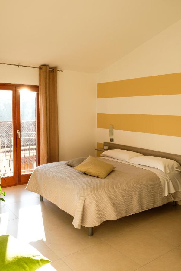 טראנובה די פולינו L&B Bed And Breakfast מראה חיצוני תמונה