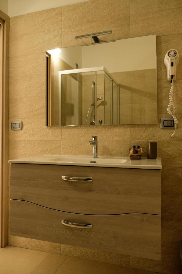 טראנובה די פולינו L&B Bed And Breakfast מראה חיצוני תמונה